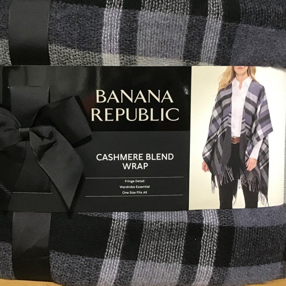 NWT Banana Republic Cashmere Blend Wrap